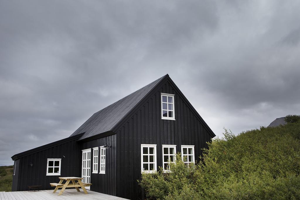 Black Timber House Borgarnes Ngoại thất bức ảnh